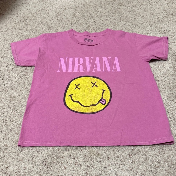 Favorite tee - Picture 2 of 4